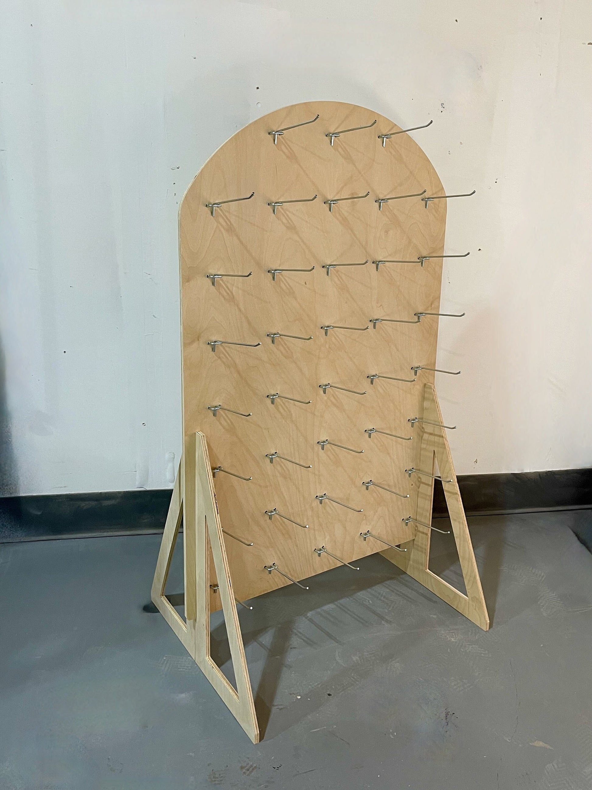 Retail Popup Stand for Metal Peghooks