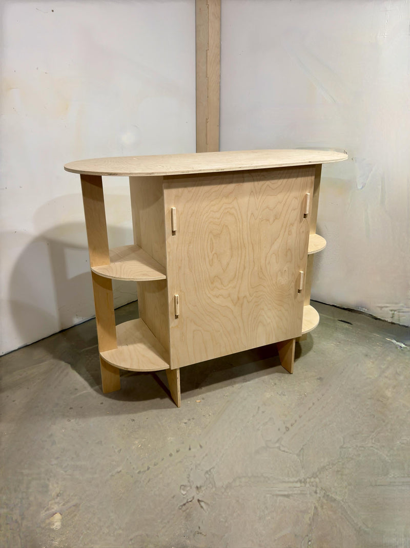 Flat Packed PopUp Kiosk Counter with Double Rounded End for Modern Popups Retail and Boutique Displays